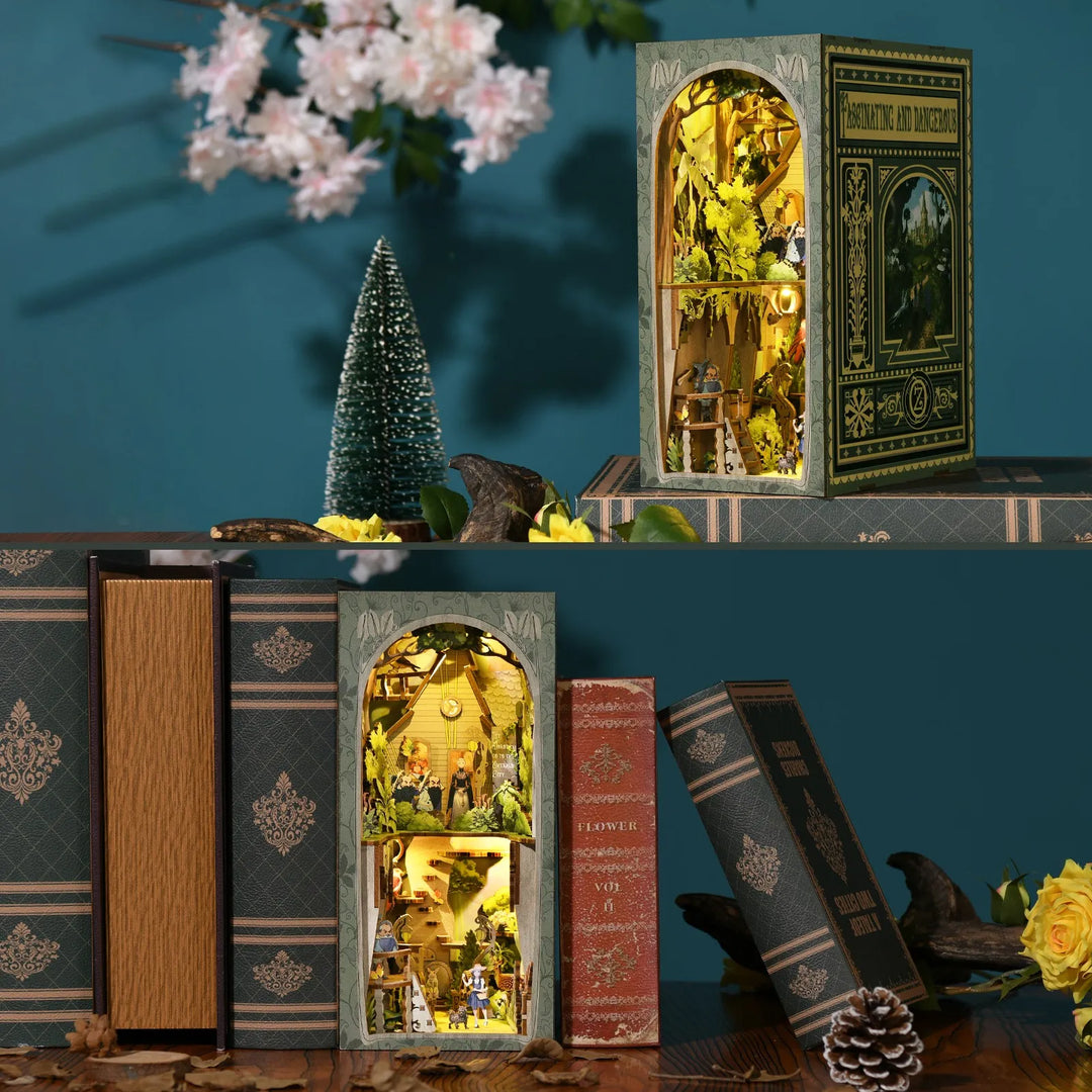 Rocoxia® The Wizard of Oz | DIY Book Nook Kit ROCOXIA